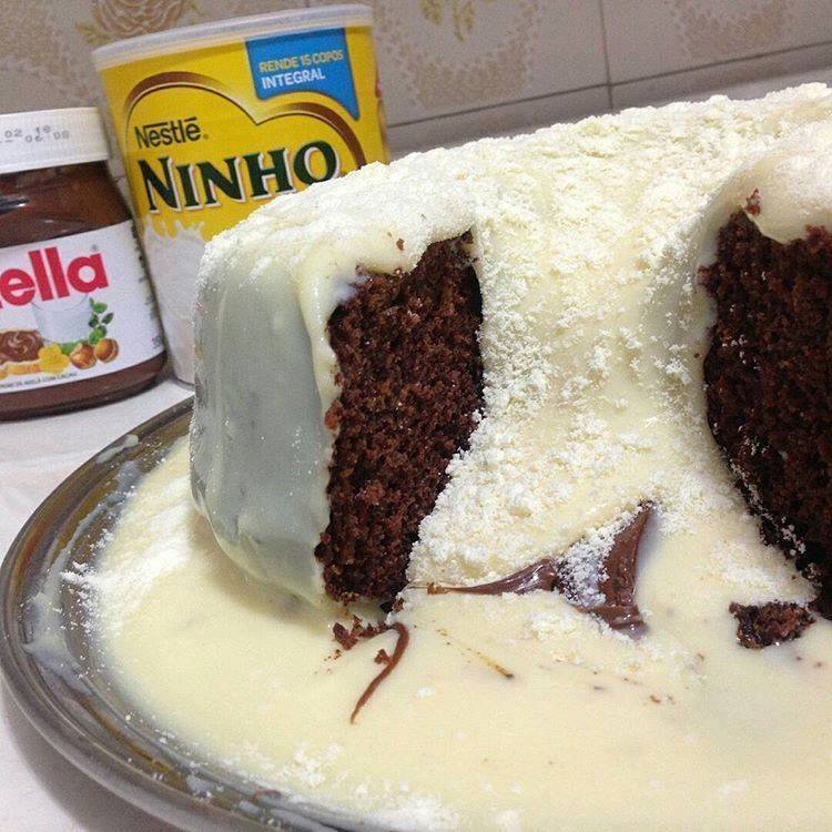 Bolo Vulcão Ninho com Nutella